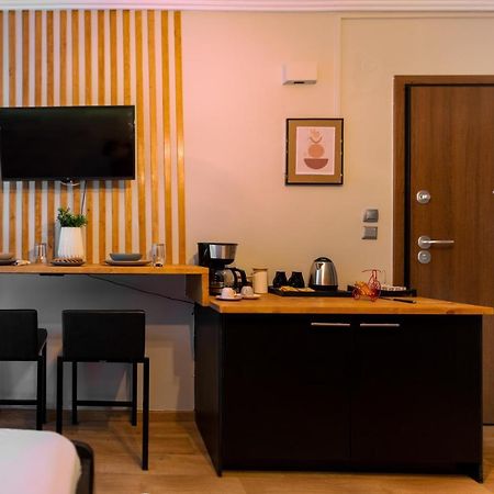 Nueva Era Boutique Apartment Атина Екстериор снимка